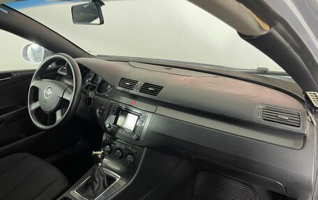 Volkswagen Passat B6, 2005 год, 304 000 рублей, 9 фотография