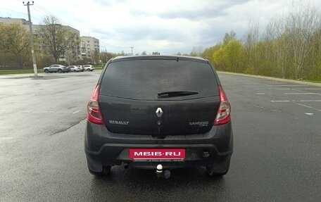 Renault Sandero I, 2011 год, 269 000 рублей, 2 фотография