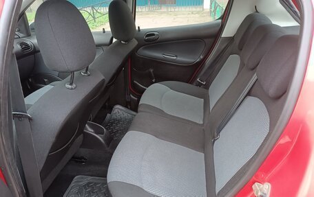Peugeot 206, 2004 год, 237 000 рублей, 8 фотография