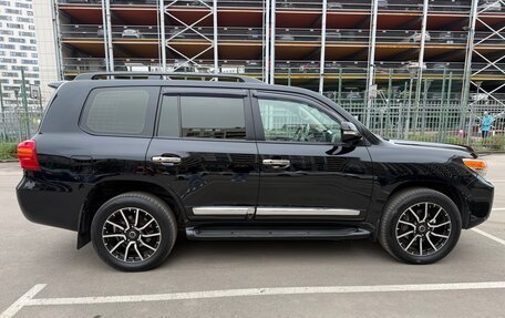 Toyota Land Cruiser 200, 2013 год, 4 000 000 рублей, 3 фотография