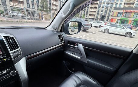 Toyota Land Cruiser 200, 2013 год, 4 000 000 рублей, 11 фотография