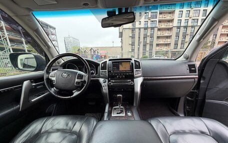 Toyota Land Cruiser 200, 2013 год, 4 000 000 рублей, 14 фотография