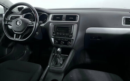 Volkswagen Jetta VI, 2017 год, 1 270 000 рублей, 11 фотография
