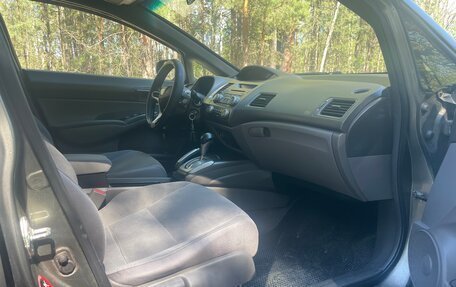 Honda Civic VIII, 2007 год, 700 000 рублей, 2 фотография