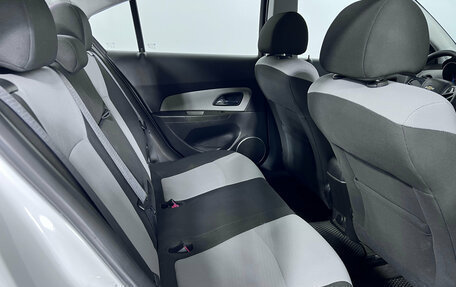 Chevrolet Cruze II, 2013 год, 817 000 рублей, 19 фотография