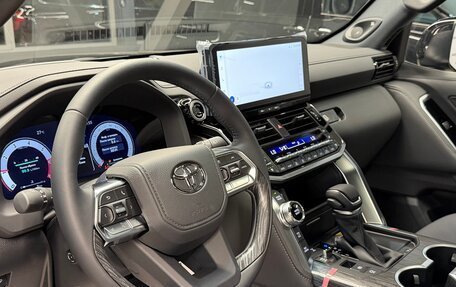 Toyota Land Cruiser, 2026 год, 15 749 000 рублей, 9 фотография