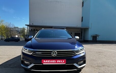 Volkswagen Passat B8 рестайлинг, 2018 год, 3 300 000 рублей, 6 фотография