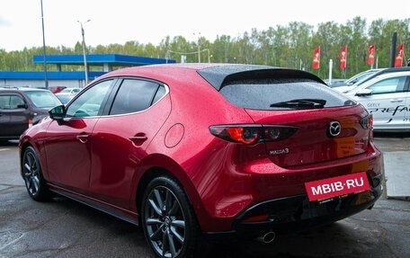 Mazda 3, 2020 год, 1 625 000 рублей, 11 фотография
