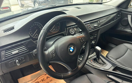 BMW 3 серия, 2010 год, 1 400 000 рублей, 14 фотография