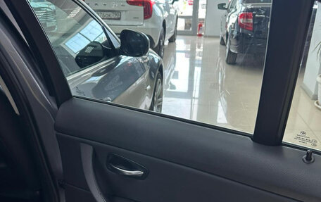 BMW 3 серия, 2010 год, 1 400 000 рублей, 21 фотография