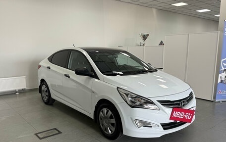 Hyundai Solaris II рестайлинг, 2015 год, 999 000 рублей, 3 фотография