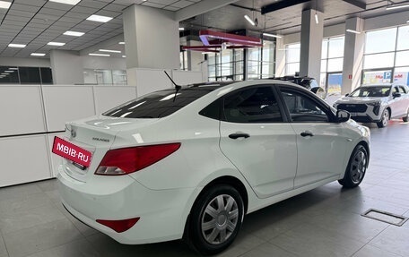 Hyundai Solaris II рестайлинг, 2015 год, 999 000 рублей, 6 фотография
