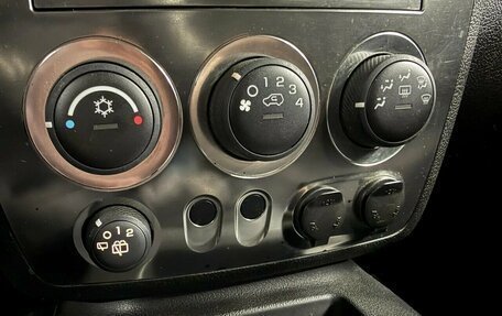 Hummer H3, 2007 год, 1 370 000 рублей, 13 фотография