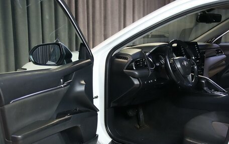 Toyota Camry, 2021 год, 2 149 000 рублей, 7 фотография