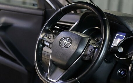 Toyota Camry, 2021 год, 2 149 000 рублей, 8 фотография