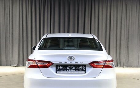Toyota Camry, 2021 год, 2 149 000 рублей, 13 фотография