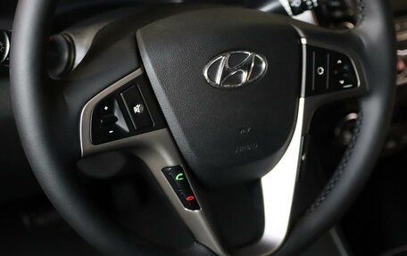 Hyundai Solaris II рестайлинг, 2016 год, 999 000 рублей, 12 фотография
