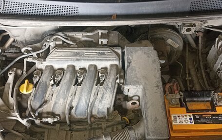 Renault Logan II, 2015 год, 550 000 рублей, 9 фотография