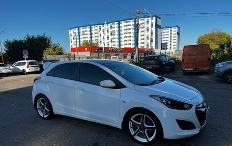 Hyundai i30 II рестайлинг, 2012 год, 870 000 рублей, 10 фотография