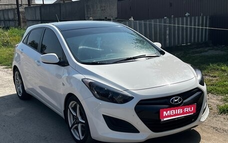 Hyundai i30 II рестайлинг, 2012 год, 870 000 рублей, 17 фотография