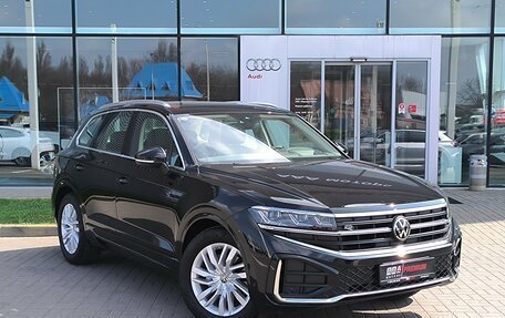 Volkswagen Touareg III, 2025 год, 8 180 000 рублей, 3 фотография