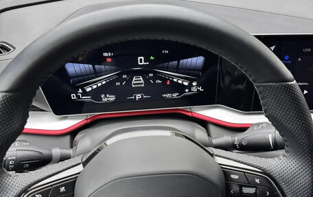 Geely Coolray I, 2024 год, 2 300 000 рублей, 11 фотография