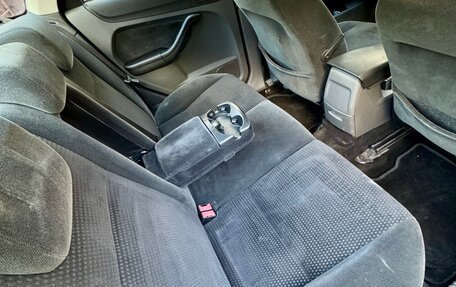 Ford Focus II рестайлинг, 2007 год, 295 000 рублей, 32 фотография