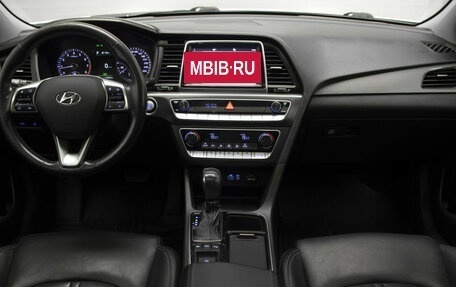 Hyundai Sonata VII, 2017 год, 1 850 000 рублей, 8 фотография