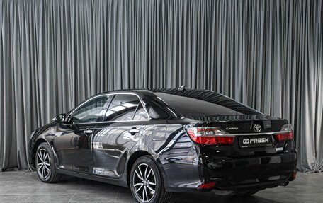 Toyota Camry, 2017 год, 1 979 000 рублей, 2 фотография