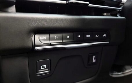 Cadillac Escalade V, 2025 год, 17 990 000 рублей, 19 фотография