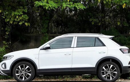 Volkswagen T-Roc I, 2026 год, 2 600 000 рублей, 4 фотография