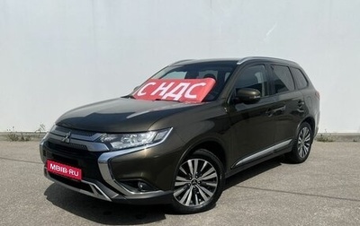 Mitsubishi Outlander III рестайлинг 3, 2021 год, 3 000 000 рублей, 1 фотография