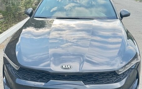 KIA K5, 2021 год, 2 500 000 рублей, 1 фотография