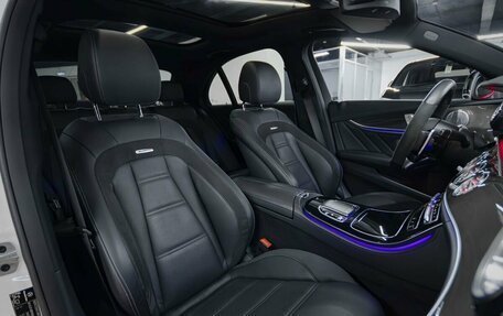 Mercedes-Benz E-Класс AMG, 2020 год, 6 800 000 рублей, 18 фотография