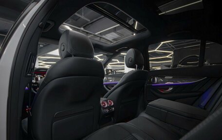 Mercedes-Benz E-Класс AMG, 2020 год, 6 800 000 рублей, 27 фотография