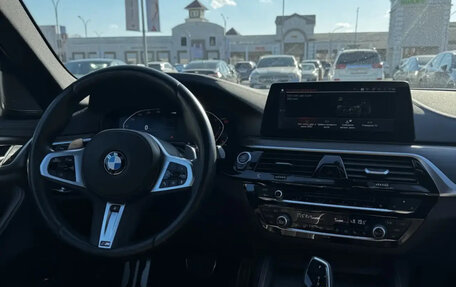 BMW 5 серия, 2019 год, 5 200 000 рублей, 3 фотография