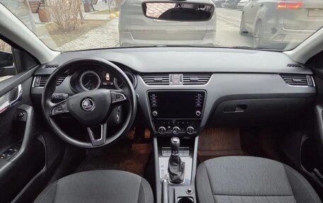 Skoda Octavia, 2018 год, 1 650 000 рублей, 8 фотография
