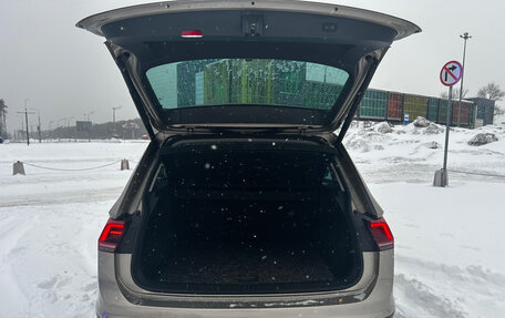 Volkswagen Tiguan II, 2019 год, 2 950 000 рублей, 9 фотография