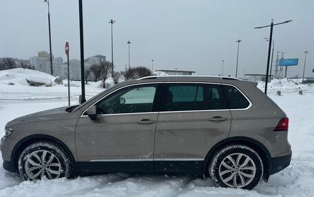Volkswagen Tiguan II, 2019 год, 2 950 000 рублей, 4 фотография