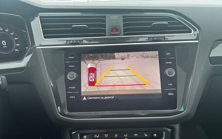 Volkswagen Tiguan II, 2019 год, 2 950 000 рублей, 19 фотография