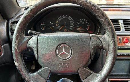 Mercedes-Benz CLK-Класс, 1999 год, 330 000 рублей, 8 фотография