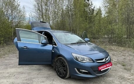 Opel Astra J, 2013 год, 880 000 рублей, 4 фотография