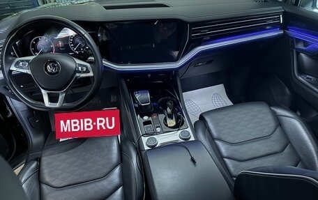 Volkswagen Touareg III, 2019 год, 5 700 000 рублей, 7 фотография