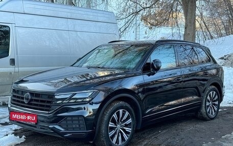 Volkswagen Touareg III, 2019 год, 5 700 000 рублей, 8 фотография