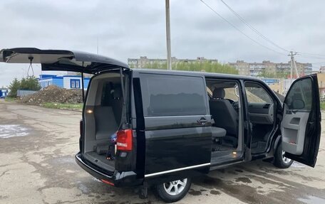 Volkswagen Caravelle T5, 2014 год, 1 900 000 рублей, 2 фотография