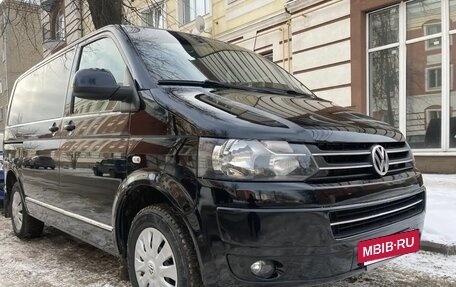 Volkswagen Caravelle T5, 2014 год, 1 900 000 рублей, 12 фотография
