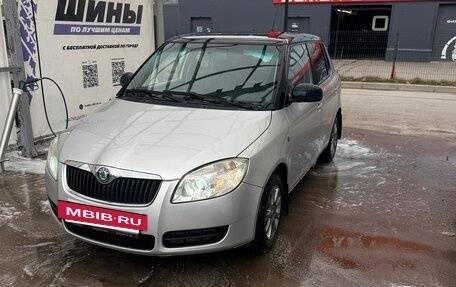 Skoda Fabia II, 2007 год, 320 000 рублей, 2 фотография