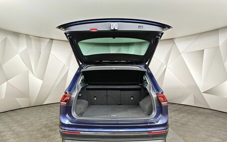 Volkswagen Tiguan II, 2017 год, 2 095 000 рублей, 11 фотография
