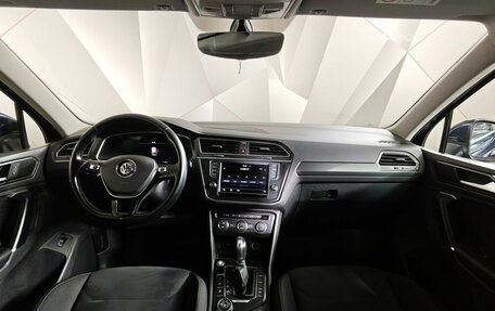 Volkswagen Tiguan II, 2017 год, 2 095 000 рублей, 13 фотография