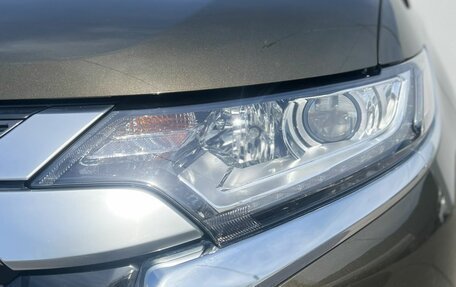 Mitsubishi Outlander III рестайлинг 3, 2021 год, 3 000 000 рублей, 10 фотография